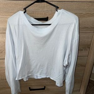 American eagle bundle! 2 cropped long sleeves - super soft